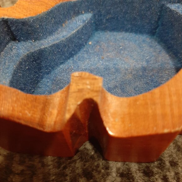 Adorable vintage hand made pig wooden jewelry box - Picture 6 of 11